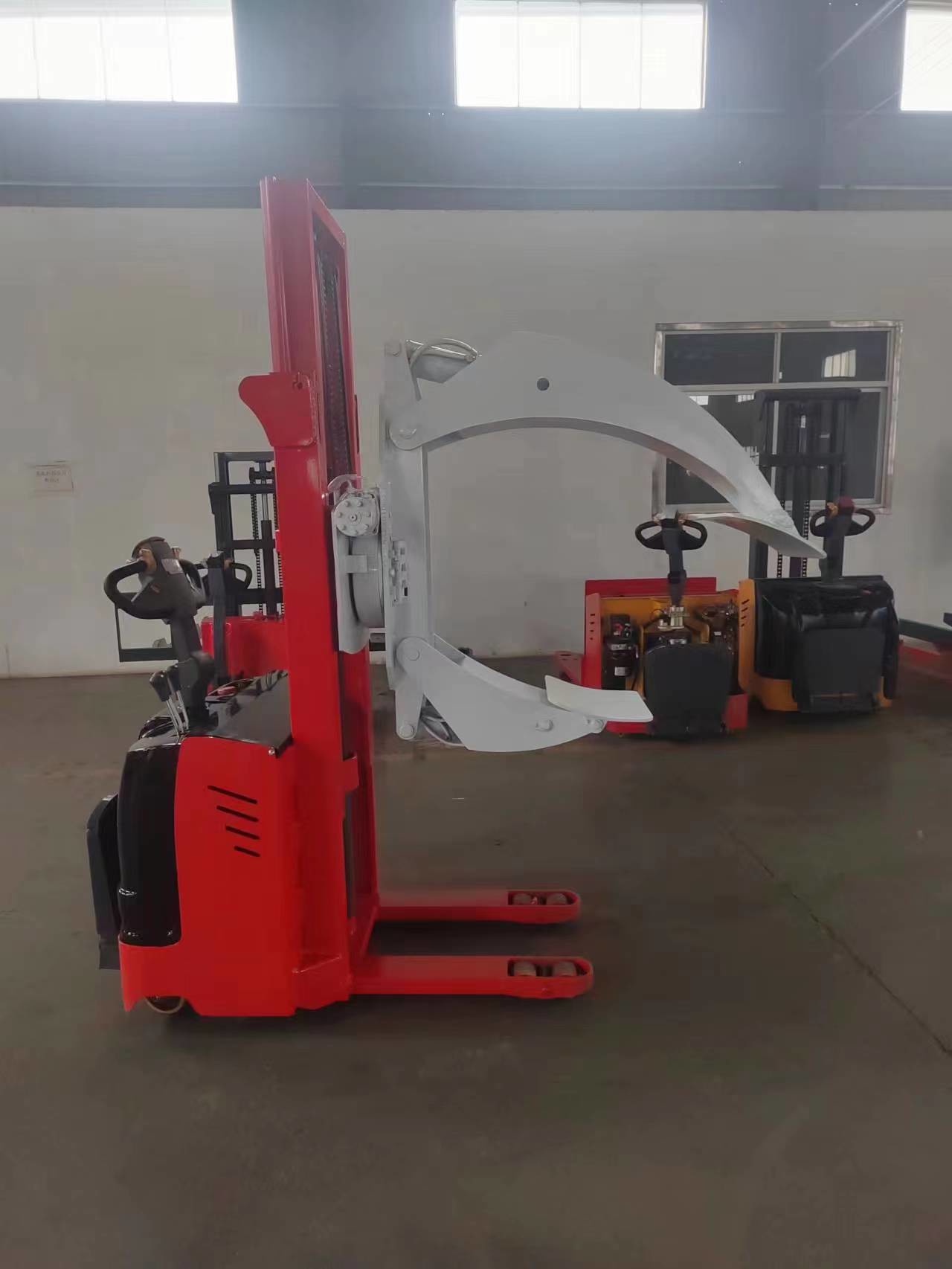 Pu Tire Paper Roll Stacker Rotates 90 Degrees 180 Degrees 360 Degrees